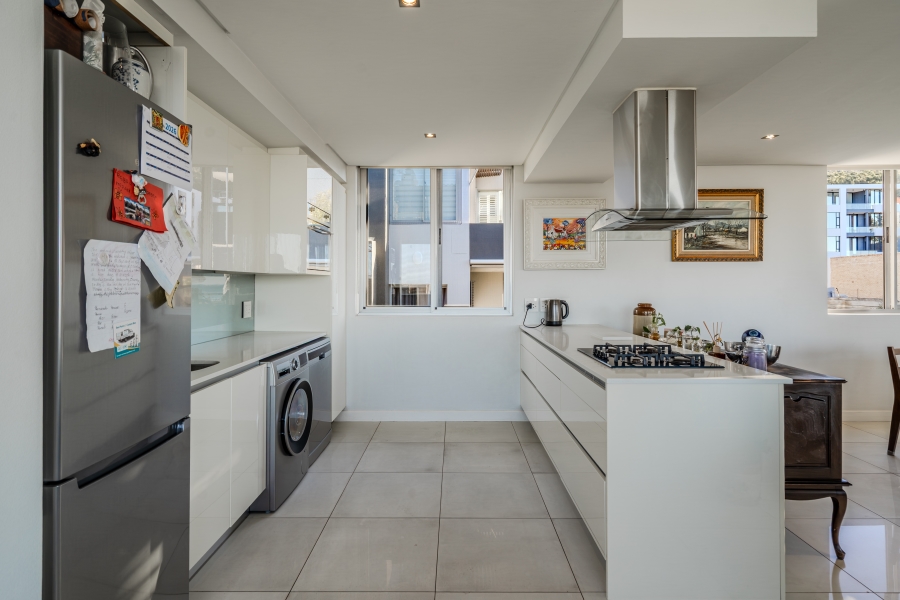 2 Bedroom Property for Sale in Green Point Western Cape